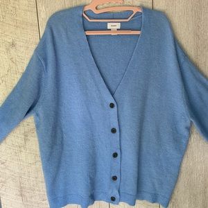 3/$30 Light blue fuzzy Old Navy cardigan